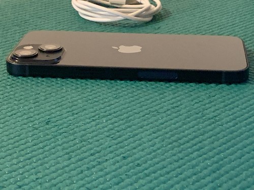 Apple iPhone 14 - 128GB - Midnight (Unlocked) A2649 (CDMA + GSM) - Afbeelding 3 van 10