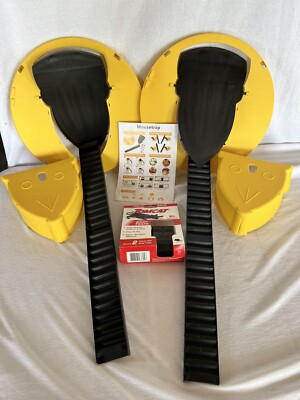 Mouse Trap Bundle - 2Flip Bucket Catcher/Blinc Mouse Traps (2) TomCat Snap Traps