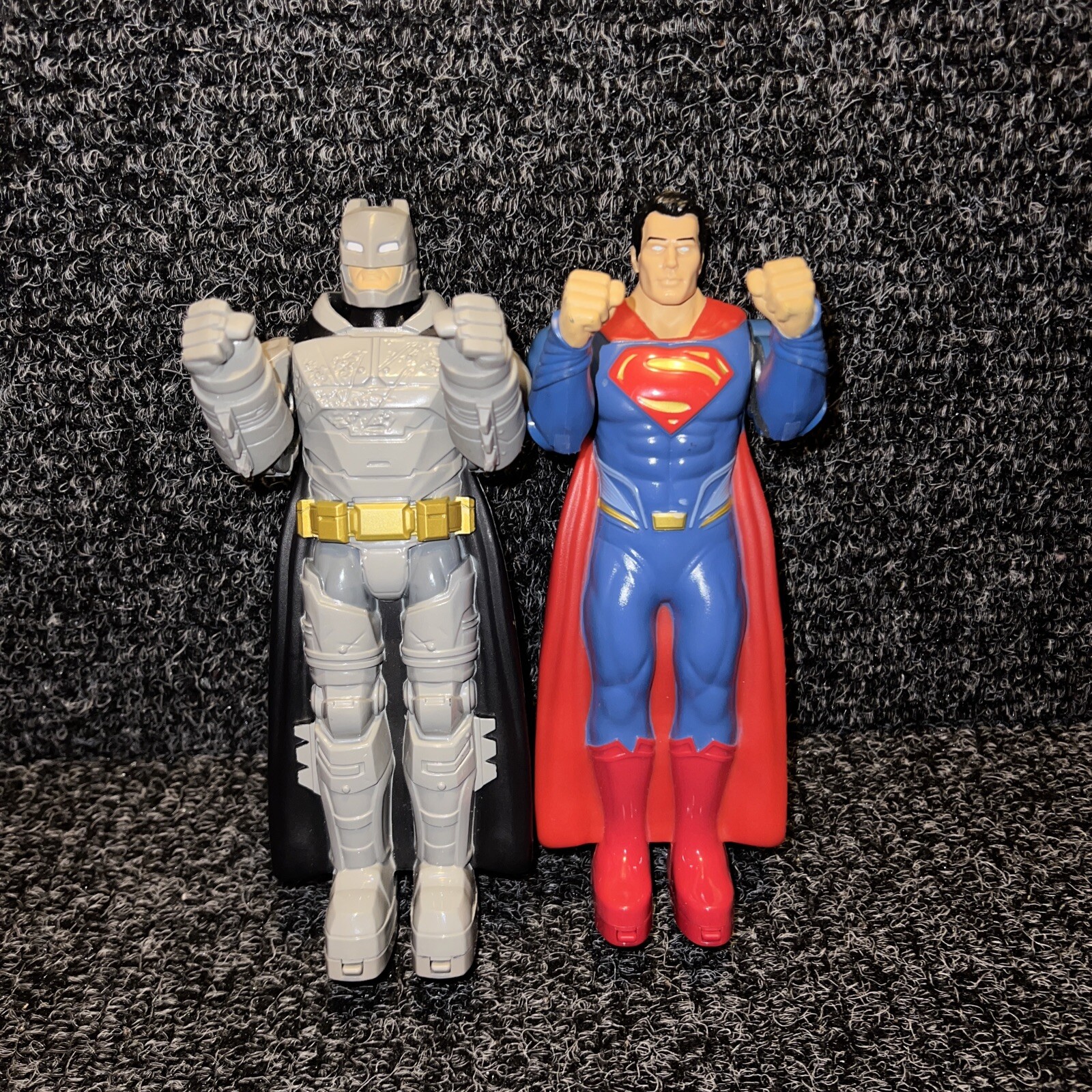 SAOLA Superman and Batman Rock'em Sock'em Solo figure