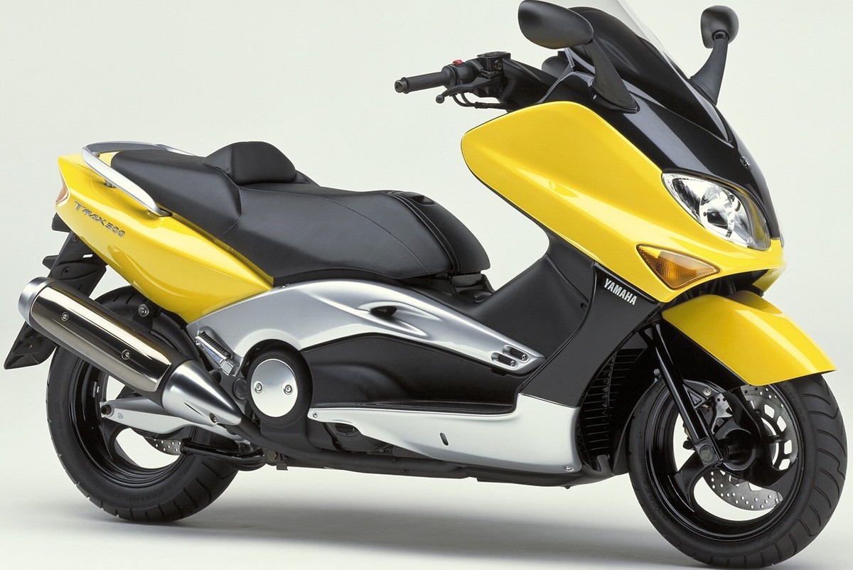 Cupolino Fumé Scuro Per Yamaha T-Max 500 (fino 2007) - Misure 575x495x3mm - Foto 8