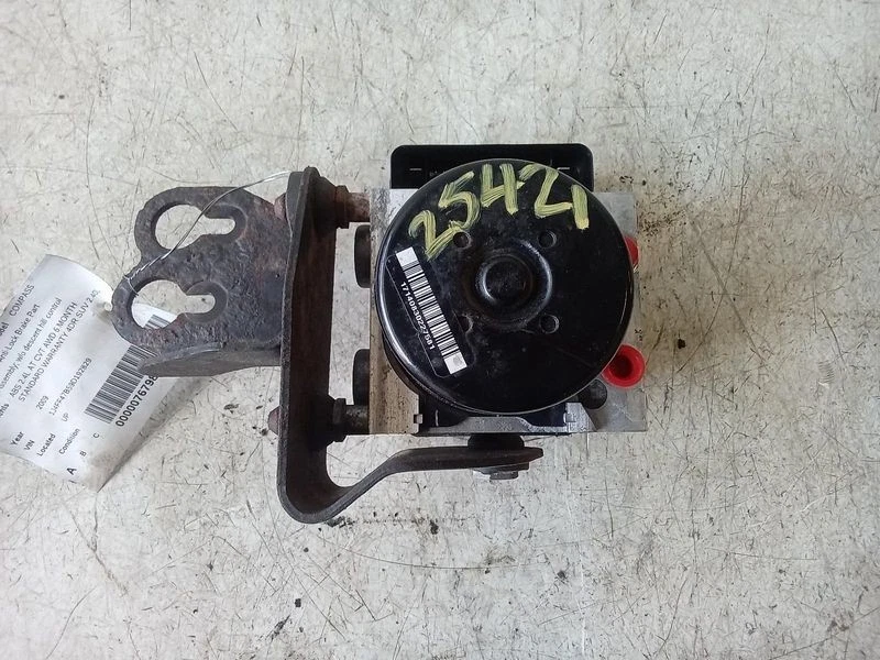 2007-2009 Jeep Compass Anti Lock Brake Pump W/O Descent Hill Control OEM Foto 3 de 4
