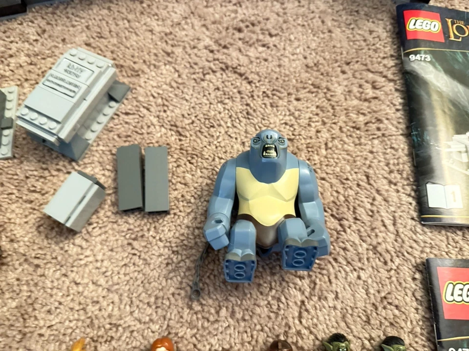 LEGO Lord Of The Rings 9473 The Mines Of Moria Great Condition w/ Instructions - Image 3 of 4