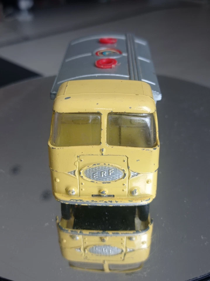 MANCA PORTELLO POSTER CORGI TOYS R 460 CAMION ERF 64 G ANNI 60  GT BRITAIN RARO - Immagine 3 di 4