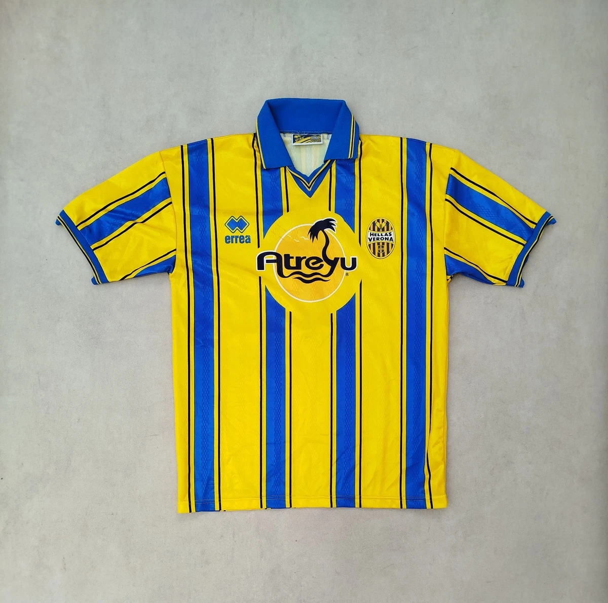 Preços baixos em Hellas Verona Clube Internacional de Camisas de