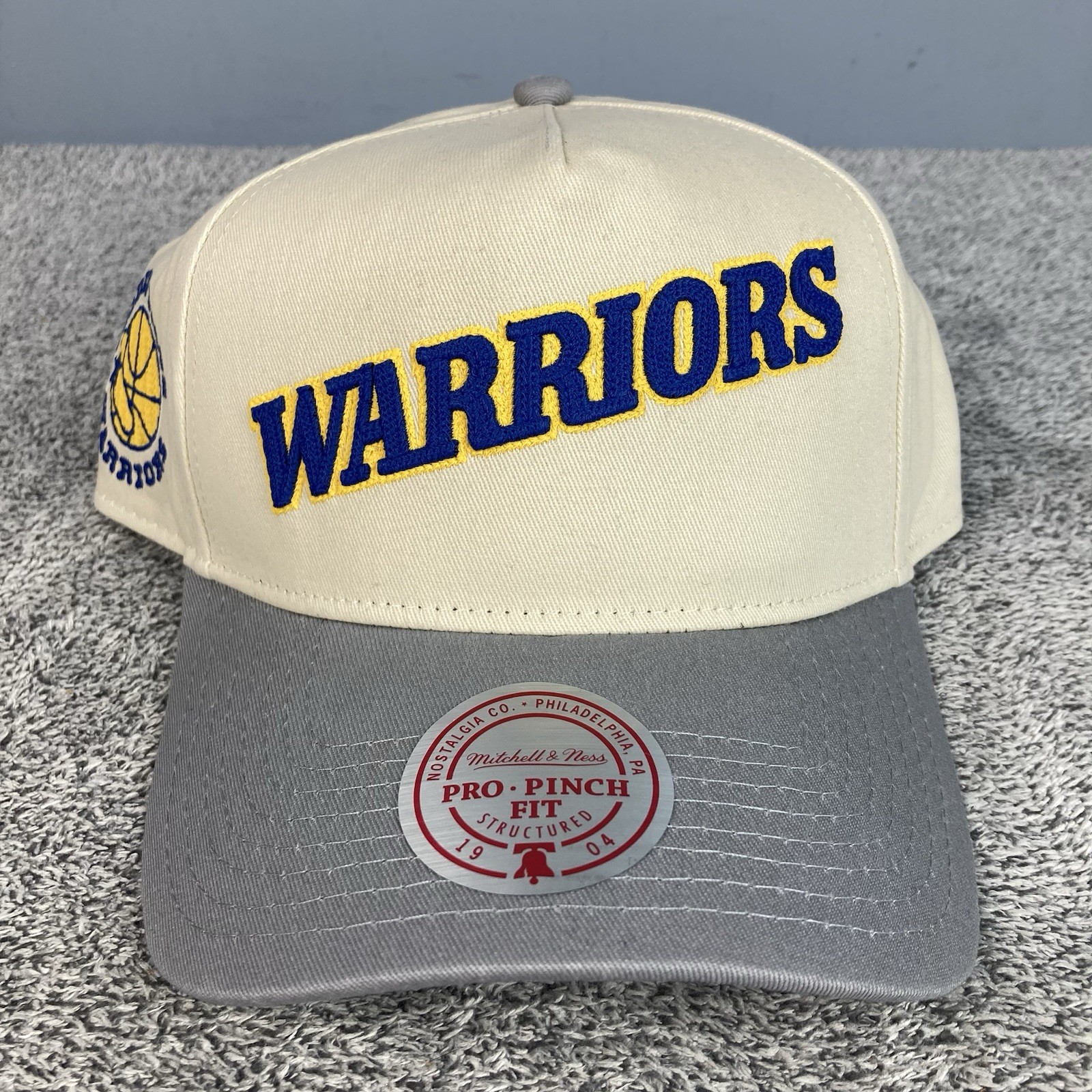 Golden State Warriors Mitchell & Ness Pro Pinch Snapback Hat