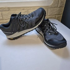 Merrell Trail Running Shoes Mens 9 Nova 2 Sneakers Athletic Navy Vibram Sole