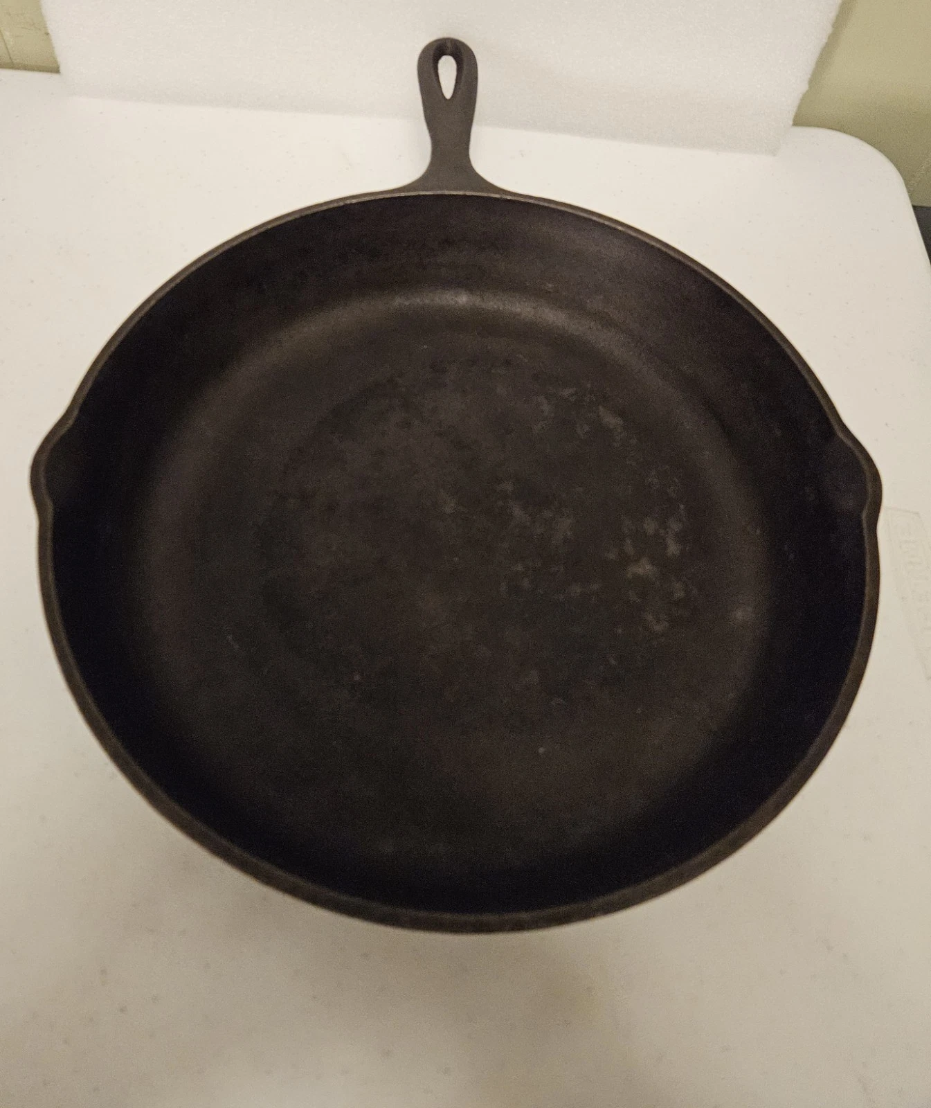 LODGE CAST IRON SKILLET USA 10 SK 12 X 2.5" VINTAGE