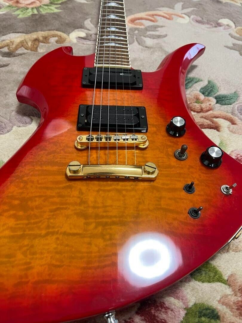 Burnyエレキギター MG-130 ★X JAPAN hide Burny Electric Guitar MG-130 X JAPAN hide model work well