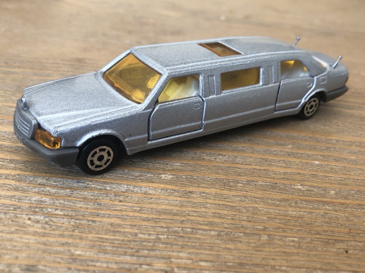 Vintage Majorette Mercedes 300E Stretch Limo Silver 1/58 Diecast