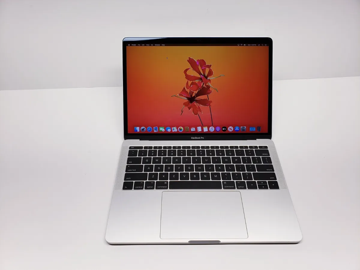 Apple MacBook Pro 13 inch Retina Laptop | 2016-2017 | 2.0GHz i5 | 256GB SSD