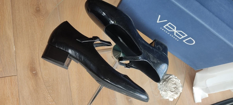 Vexed Shoes Black Patent Leather Mary Jane Heels Classic Design Size EU40 - Imagen 3 de 4