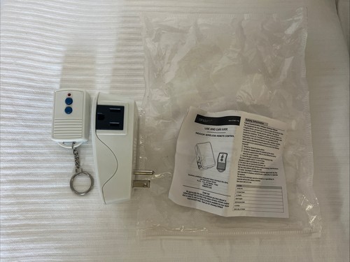 DEFIANT Indoor 2 Outlet Wireless Keychain Remote Control - 748 178