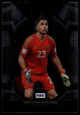 2022-23 Panini Select FIFA Emiliano Martínez #2