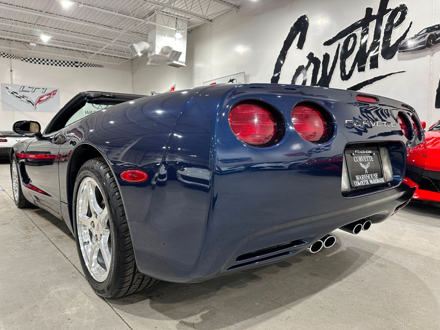 2001 [28U] Navy Blue Metallic Chevrolet Corvette   | C5 Corvette Photo 4