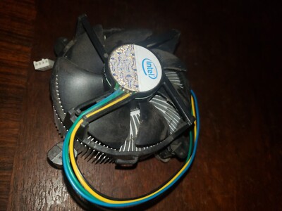 intel LGA775 heat sink/fan, hole spacing 72mmx72mm, wire