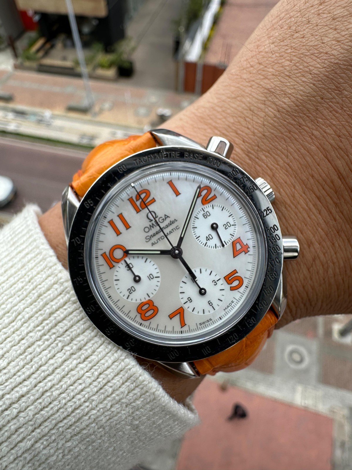 OMEGA Speedmaster Automatic white dial. Two Leath… - image 5