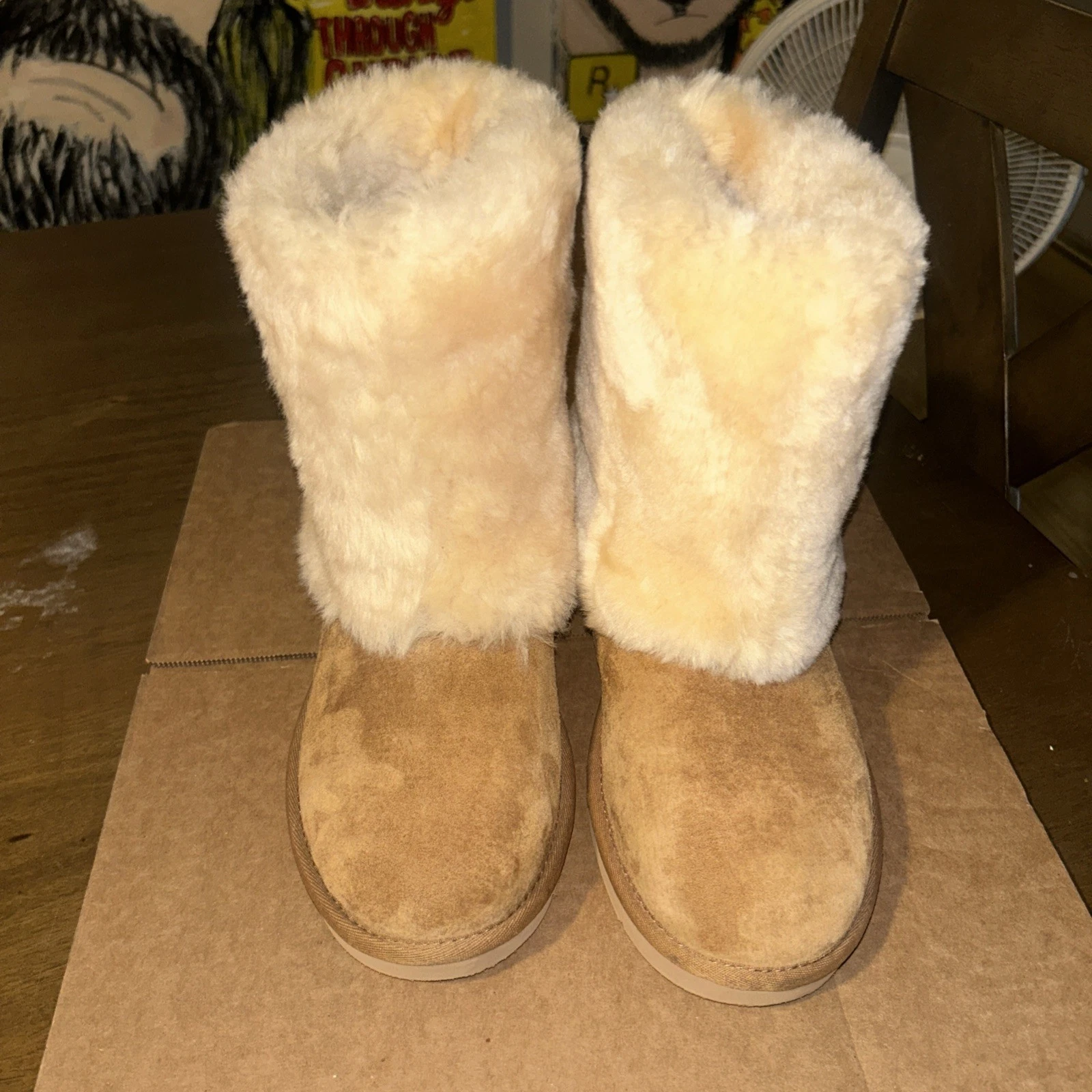 UGG PATTEN CHESTNUT SUEDE SHEEPSKIN WOMEN BOOTS SIZE US 8 RARE 🔥