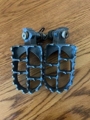 KLR650 IMS Super Stock foot pegs
