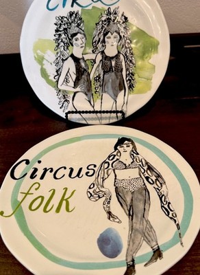Anthropologie Pia Bramley Cirque/Circus Folk Collection 8½'' Plates Set Of 2 GUC 