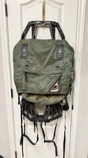 Coleman Peak 1 External Frame Backpack Vintage Hiking Pack Green – Used