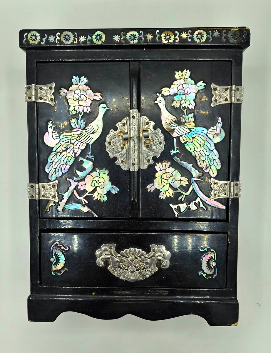 25+ Collectible Japanese Boxes (1900-Now) for sale | Updated Oct 2026