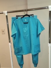 scrub sets women