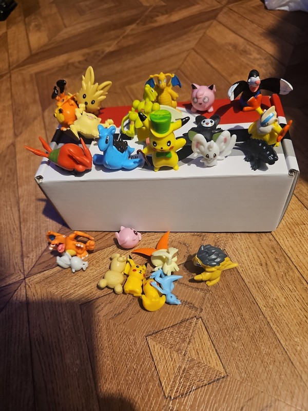 24 Hatcanthink Mini Action Figure Birthday Party Decorations