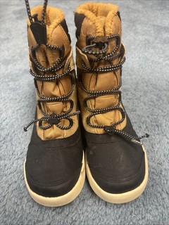 Kids Merrell Brown And Black Snow Boots Size 3M Good Condition Used Soft Inside