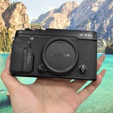 Fujifilm X Series X-E2s 16.3MP Digital Camera English Excellent Body Only 