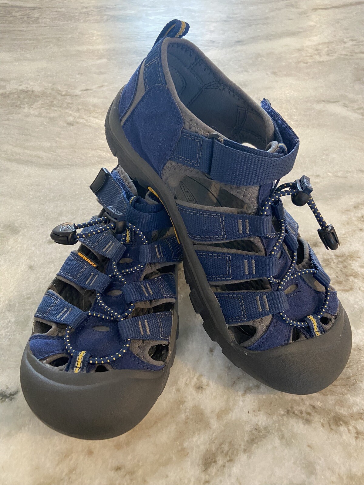 Sandali giovani Keen Newport taglia 5 da donna taglia 6 5 7 navy impermeabili escursioni all'aperto