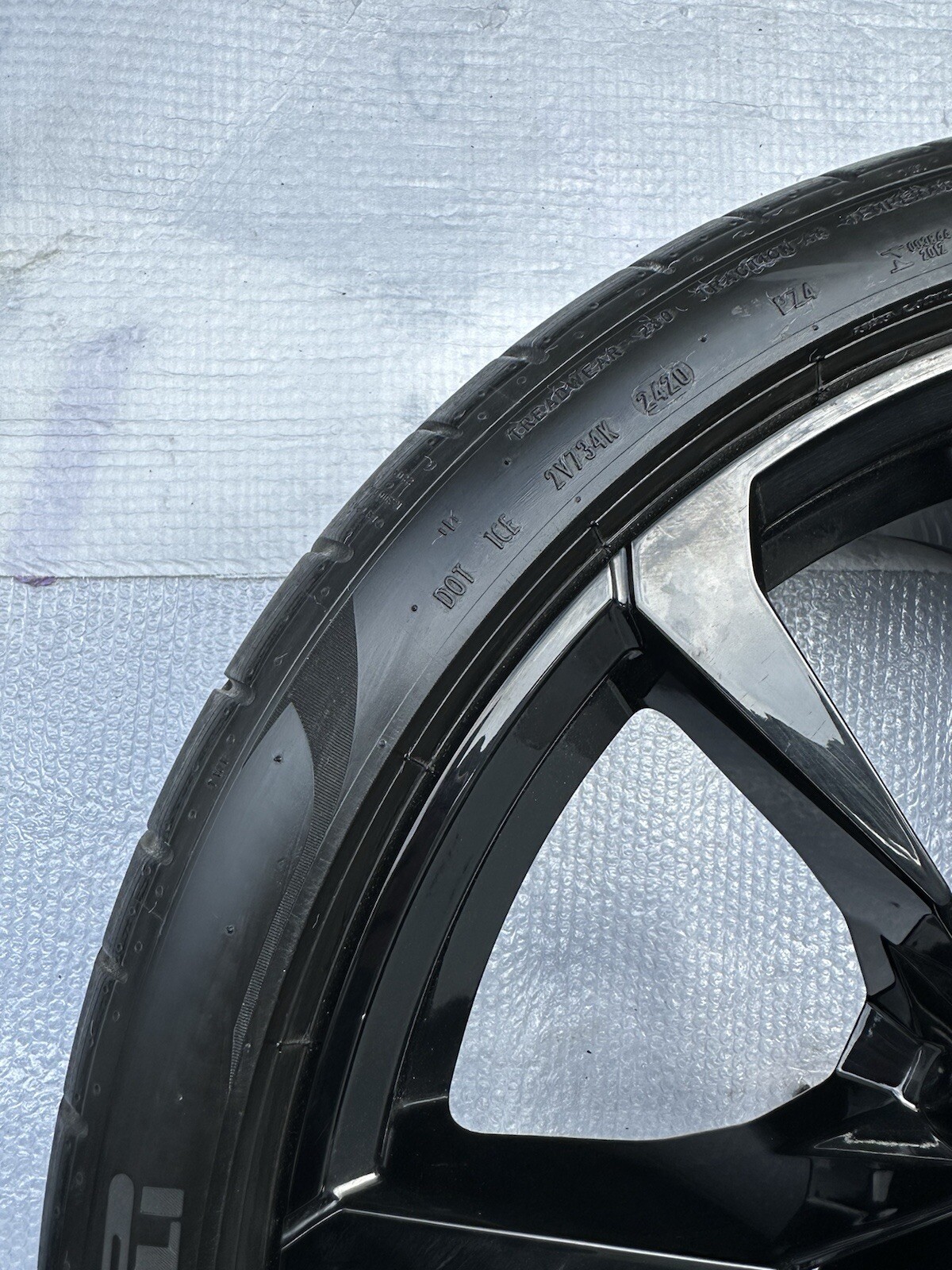 OEM 23" LAMBORGHINI URUS RIMS WHEELS TIRES GENUINE SET OF 4 BLACK RIMS TPMS