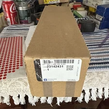 Hood panel insert for 2013-2017 BUICK ENCLAVE  GM Part # 23142431 Left Side