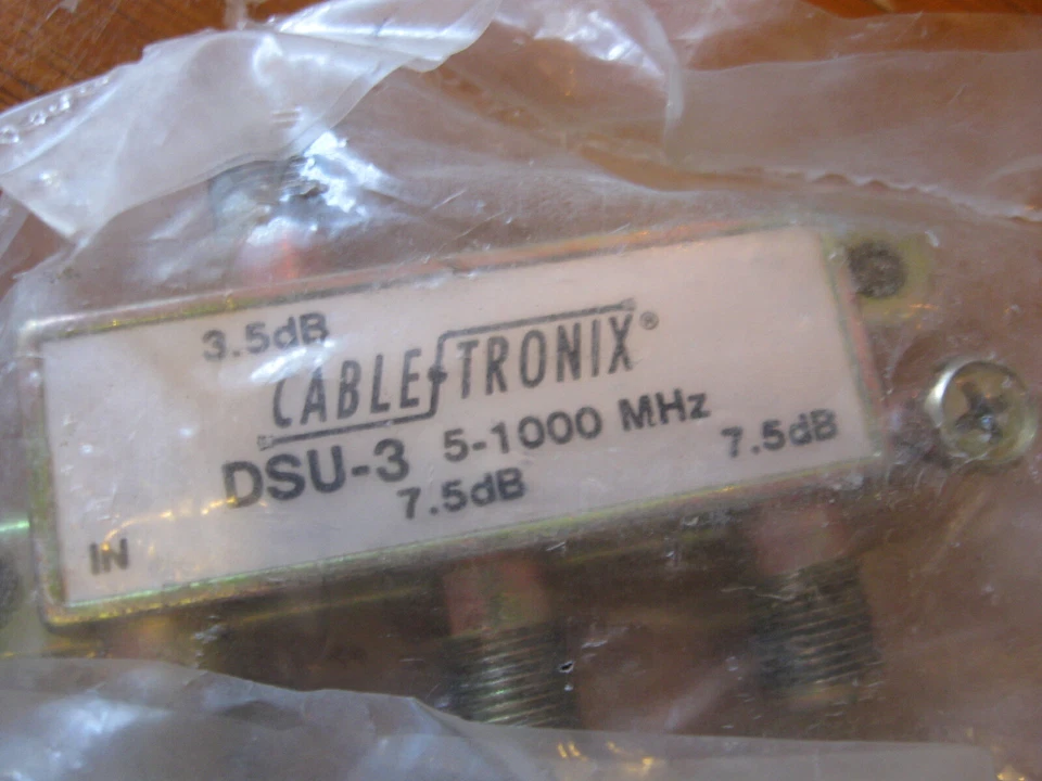 NEW Cable Tronix TV Antenna 3-Way & 4-Way Splitter / 5-1000 MHz / 7.5dB / DSU-4  - Image 3 of 3