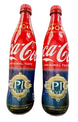Coca Cola Flaschen x Epic Universe Grand Opening - zwei Flaschen - leer