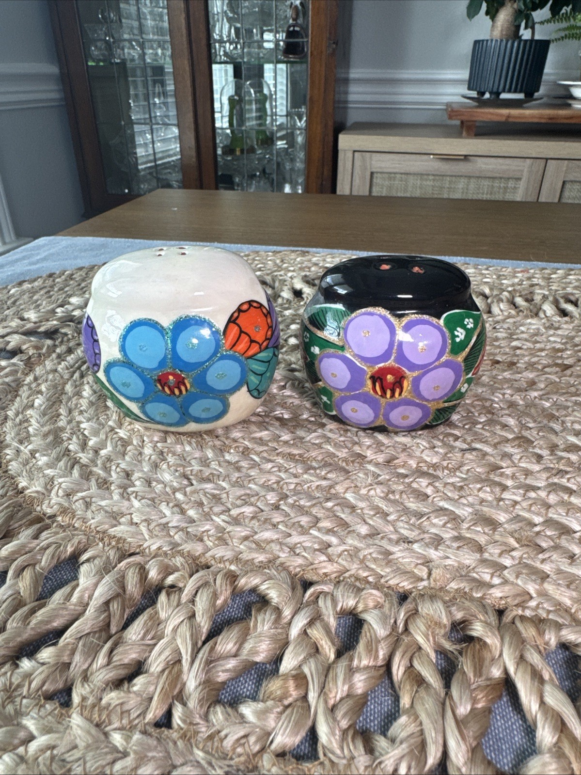 Vintage Hand Painted Salt And Pepper Shakers Mexican Pottery Talavera Style