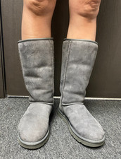 UGG W CLASSIC TALL BOOTS GREY US WOMEN SIZE 9 5815W