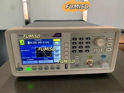 USED Tektronix AFG1062 60 MHz 2 Ch, 300 MS/s Arbitrary Function Generator Arkd*