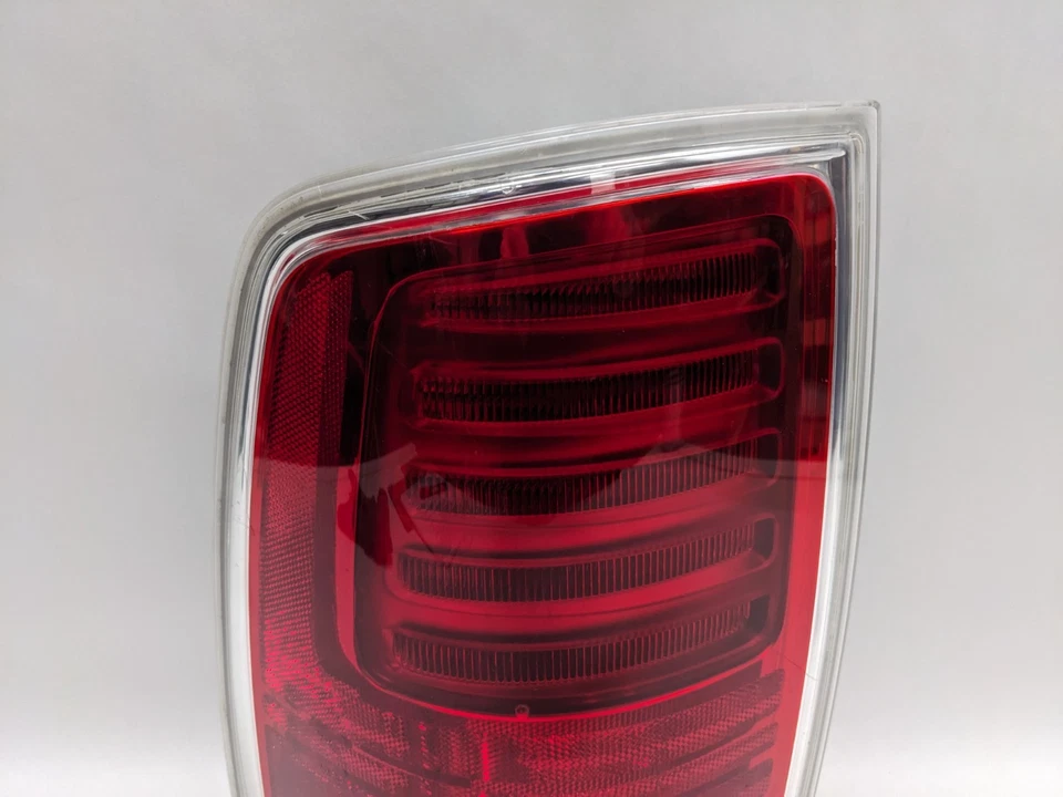 Luz trasera izquierda LED 2013-2018 TL64 Dodge Ram 1500 2500 3500 Foto 3 de 4