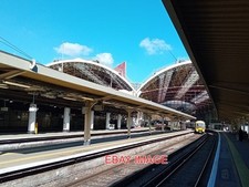 PHOTO  VICTORIA STATION (EASTERN SIDE) ORIGINALLY BUILT AS A JOINT LONDON CHATHA