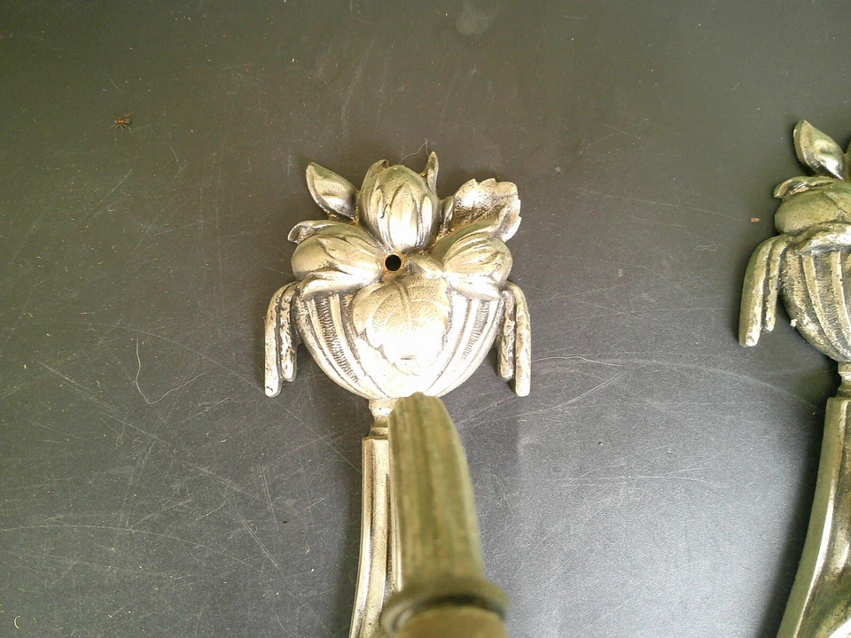 APPLIQUES ART DECO EN BRONZE ARGENTE DECOR NOISETTES NOISETIER GEORGES LELEU X 2 - Photo 4/4