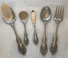 Oneida Brahms serving pieces - excellent barely used or just stored