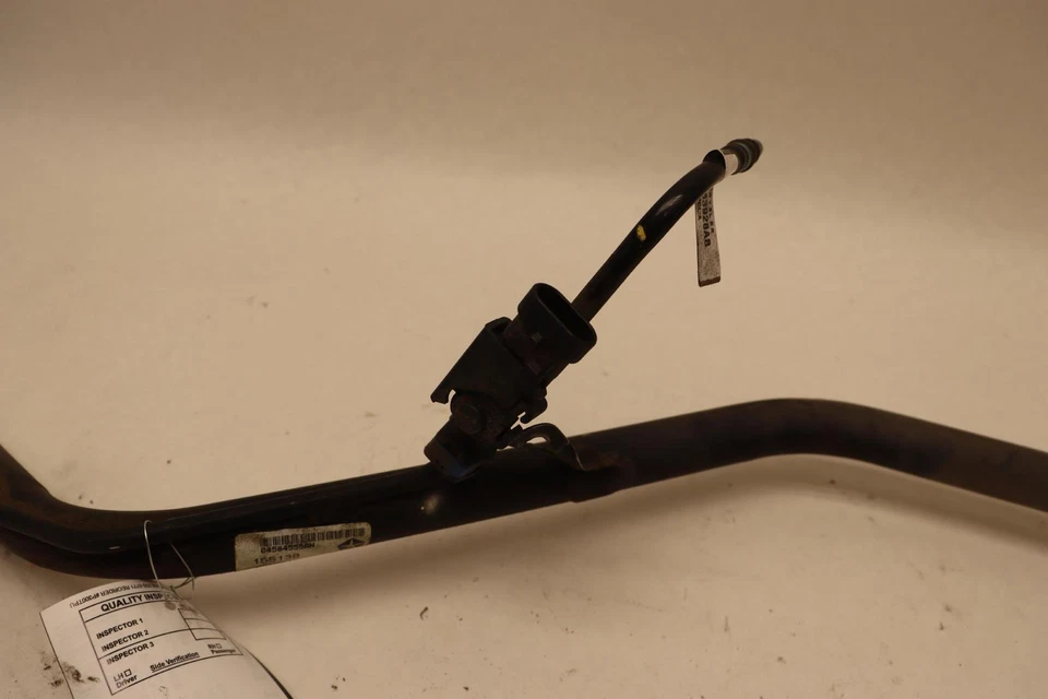 Dodge Charger 2011-2019 tanque de combustible llenado cuello manguera tubo OEM Foto 3 de 4