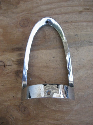 1955 CHEVY TAILLIGHT BEZELS-PAIR 5945612 - Foto 7 di 20