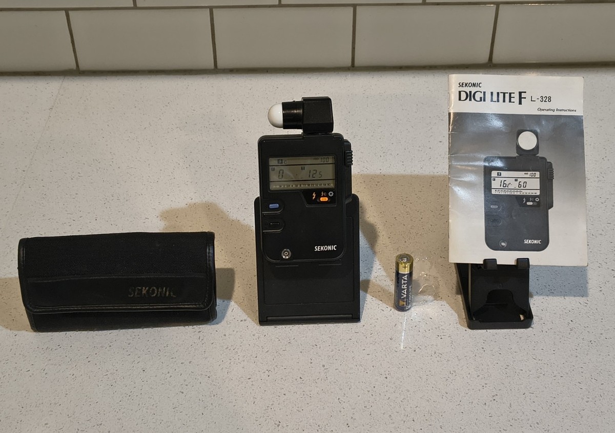 SEKONIC 携帯ラジオ PIGILITE F L-328【k1079】 s-l1200.jpg
