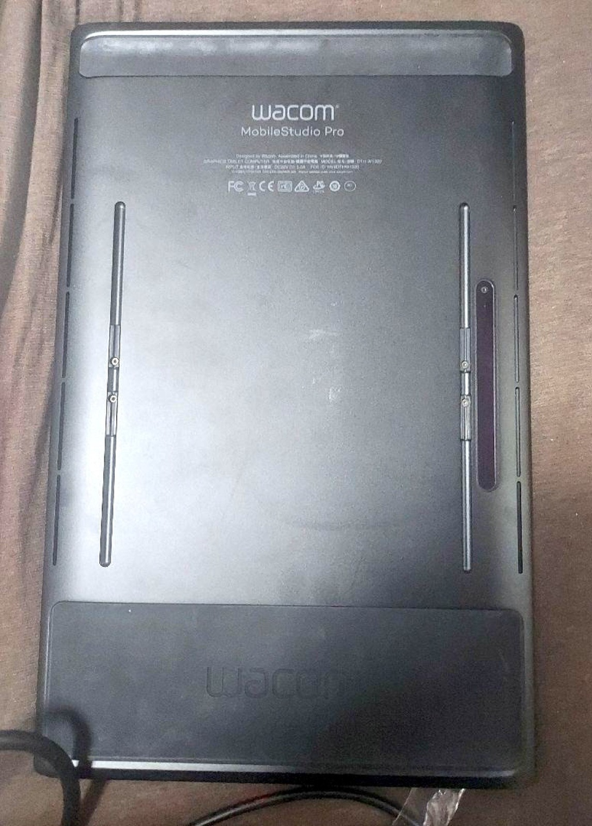 PC周辺機器 Wacom - MobileStudio Pro 13 DTH-W1320L/K0 i5 128 Wacom Mobilestudio Pro 13 Graphics Tablet DTH-W1320L/K0 for