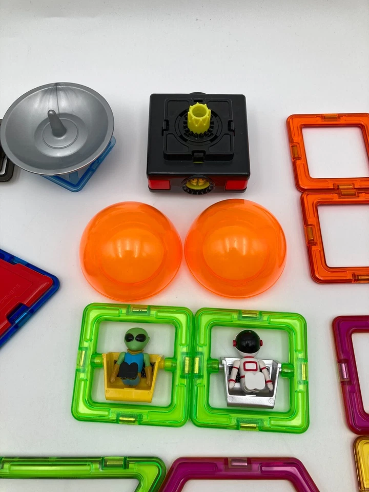 Magformers SPACE / ALIEN Expansion ~ Replacement 44 Piece Lot - Image 3 of 4