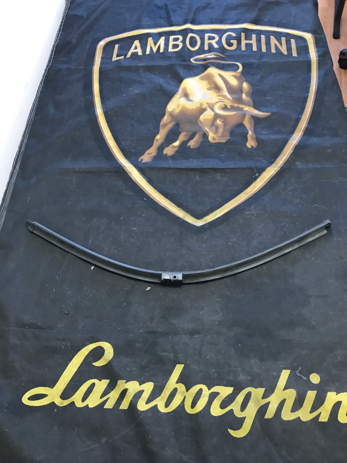 LAMBORGHINI GALLARDO WINDSHIELD WIPER BLADE OEM 401955425