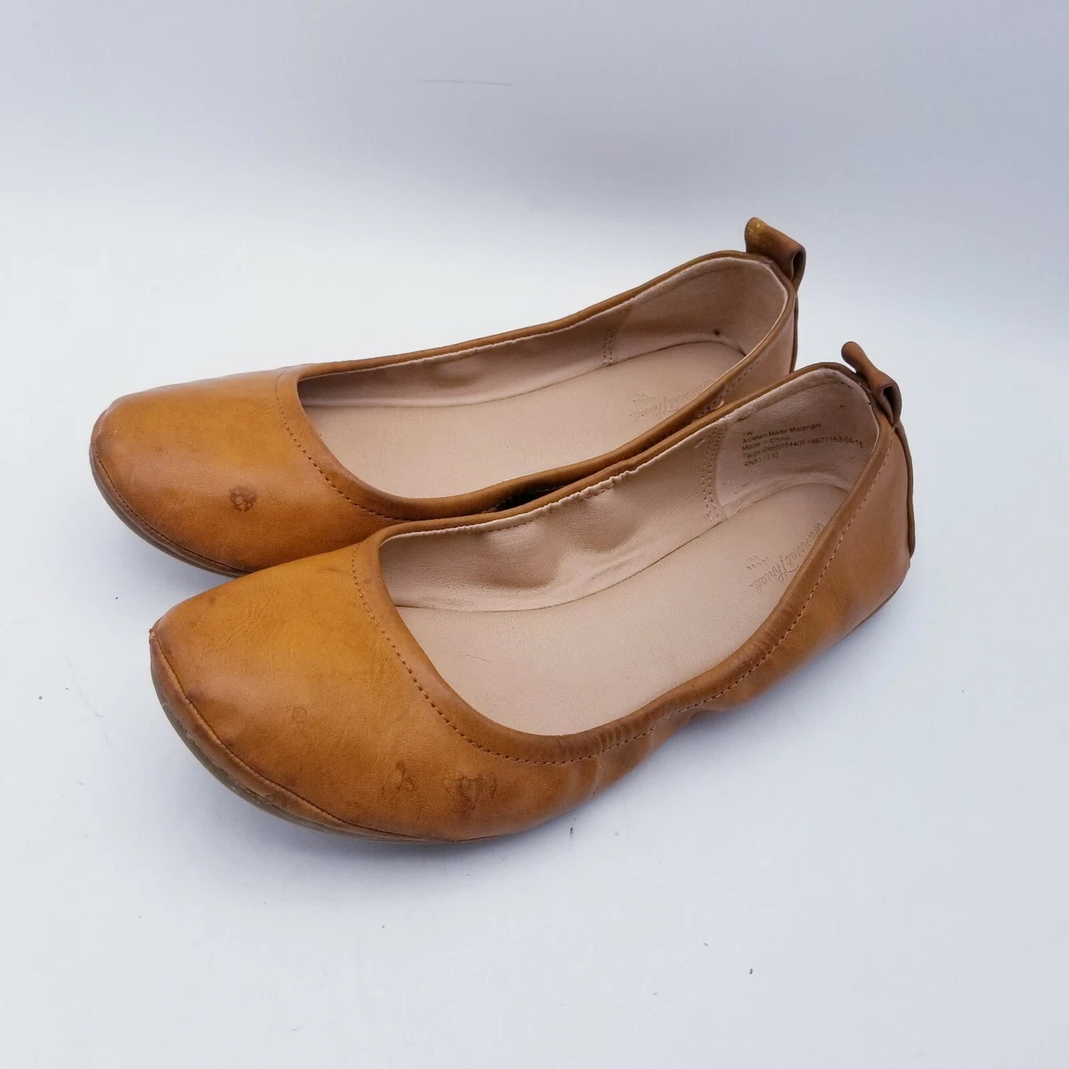 Universal Thread Goods Size 7 W Womens Shoes Brown Ballet Flats