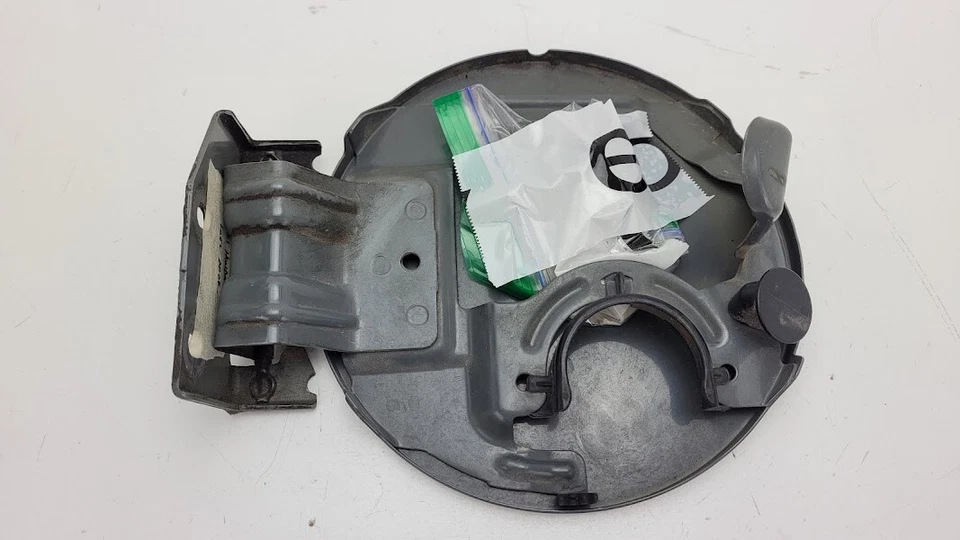 Cubierta de puerta Honda Odyssey 2001 combustible gasolina azul con tornillos Foto 4 de 4