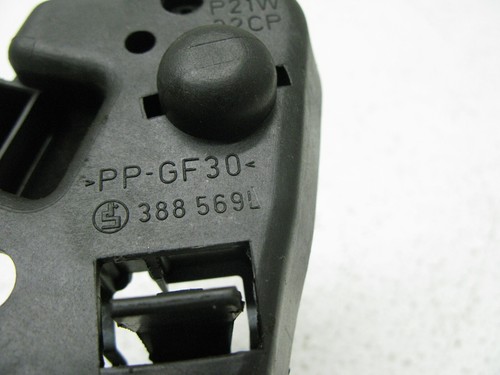 04-06 BMW E46 330Ci 325Ci M3 TRUNK LID INNER TAIL LIGHT SOCKET LEFT OEM 100721B - Picture 4 of 5